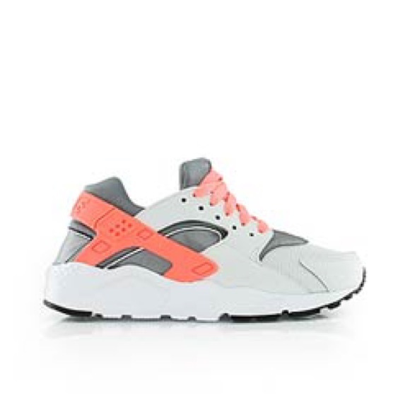 Nike huaraches (GS) - Picture 7 of 7